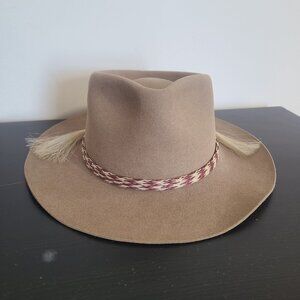 Akubra Fur Felt Hat 56  Australia Outback Cowboy Tan